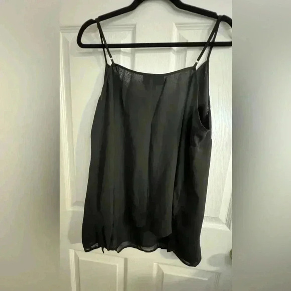 EUC Lane Bryant Classic V-neck Chiffon Cami, Size 22, Black - Picture 4 of 5